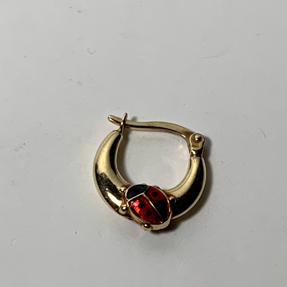 10K Single Ladybug Earring